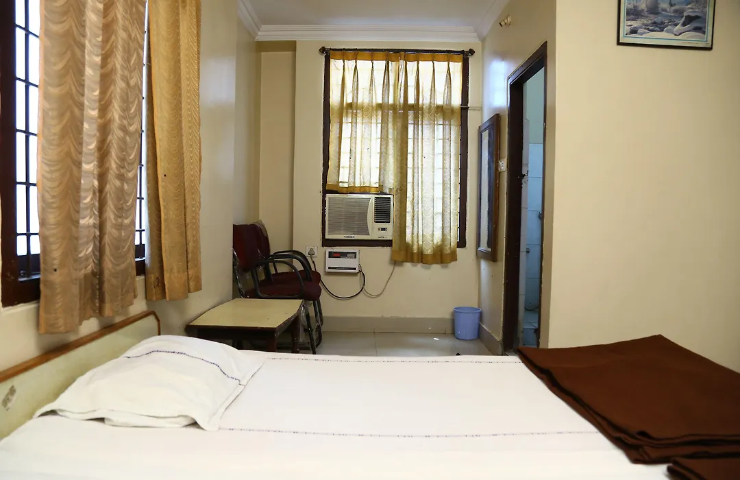 Sri Sai Krishna Deluxe Lodge-1