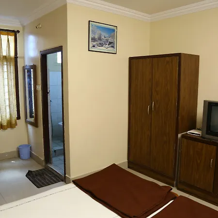 Sri Sai Krishna Deluxe Lodge-2